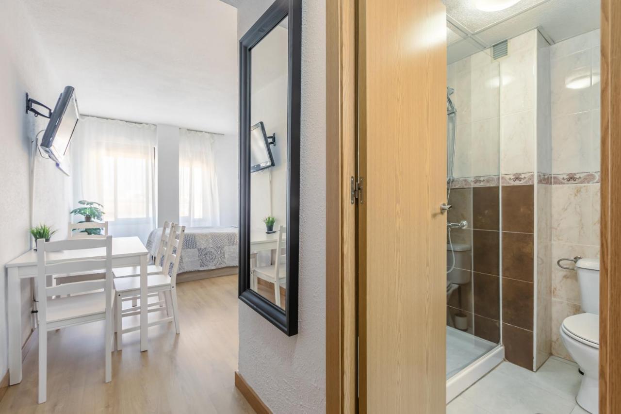 Apartament Hispalis Triana Seville Ngoại thất bức ảnh